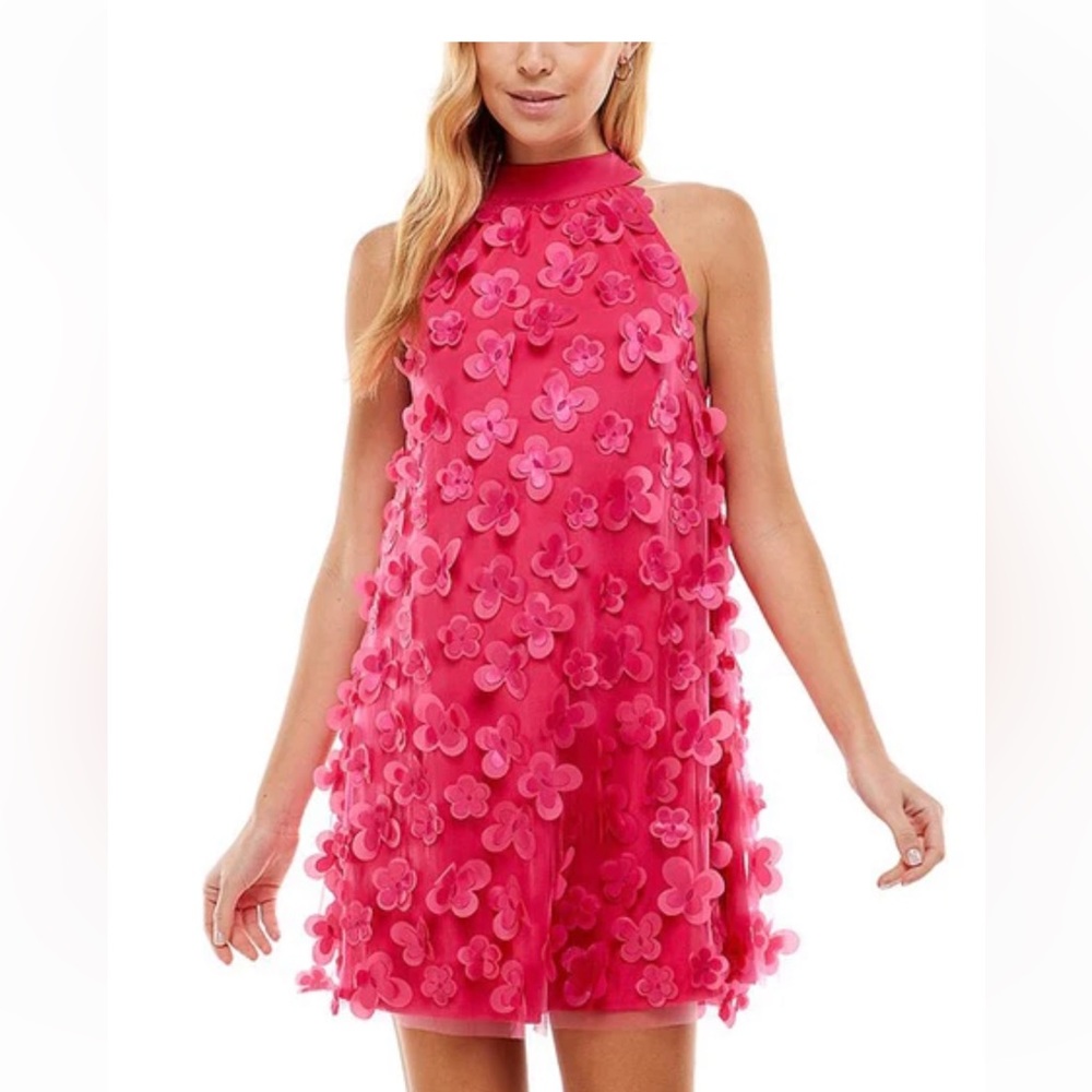 Impeccable pig pink mini dress with bow tie!